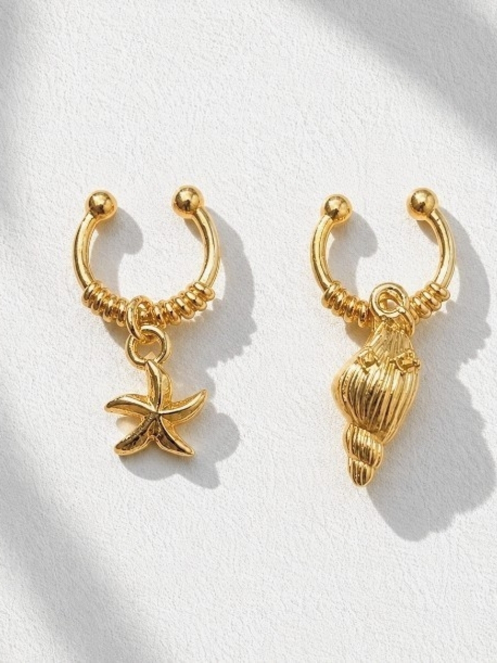 2 Pc  Beach Ear Cuff Earrings With Charms Sea Shell